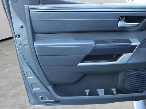 Used 2024 Toyota Tundra Platinum image 22