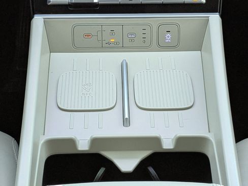 Used 2024 Hyundai Santa Fe Limited image 20