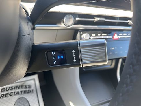 Used 2025 Hyundai Tucson Limited image 18