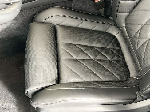 New 2026 BMW X5 xDrive50e image 20