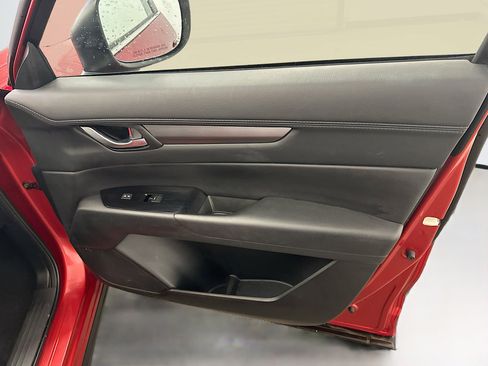 Used 2024 MAZDA CX-5 AWD 2.5 S w/ Select Package image 32