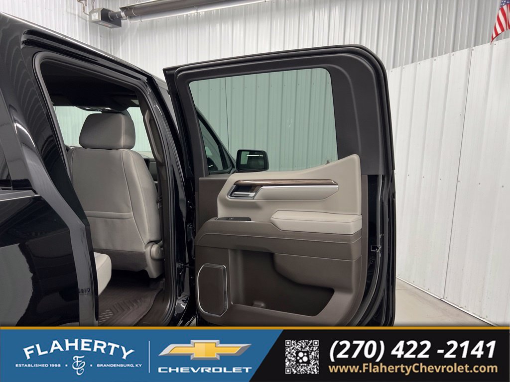 New 2026 Chevrolet Silverado 1500 RST AWD/4WD image 12