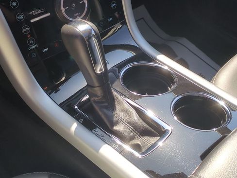 Used 2014 Ford Edge Sport w/ Driver Entry Package image 20