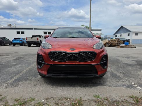 Used 2022 Kia Sportage Nightfall Edition image 8