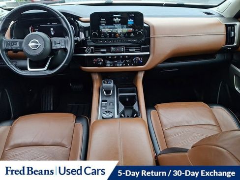 Used 2022 Nissan Pathfinder Platinum w/ Cargo Package image 15