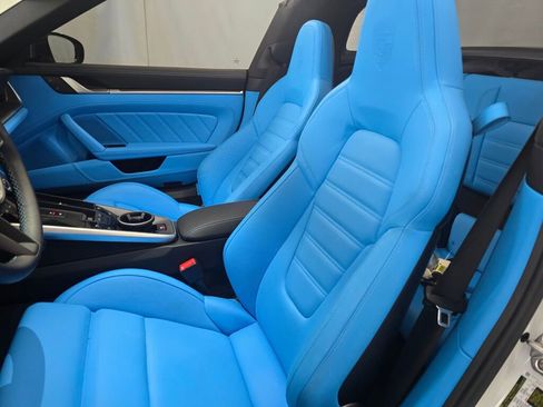 Certified 2024 Porsche 911 Targa 4S image 5