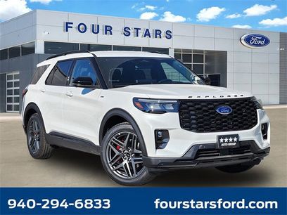 New 2025 Ford Explorer ST-Line w/ Premium Package