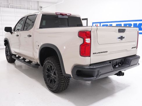 New 2026 Chevrolet Silverado 1500 ZR2 w/ Dark Appearance Package image 7