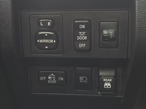 Certified 2021 Toyota Tundra TRD Pro AWD/4WD image 24