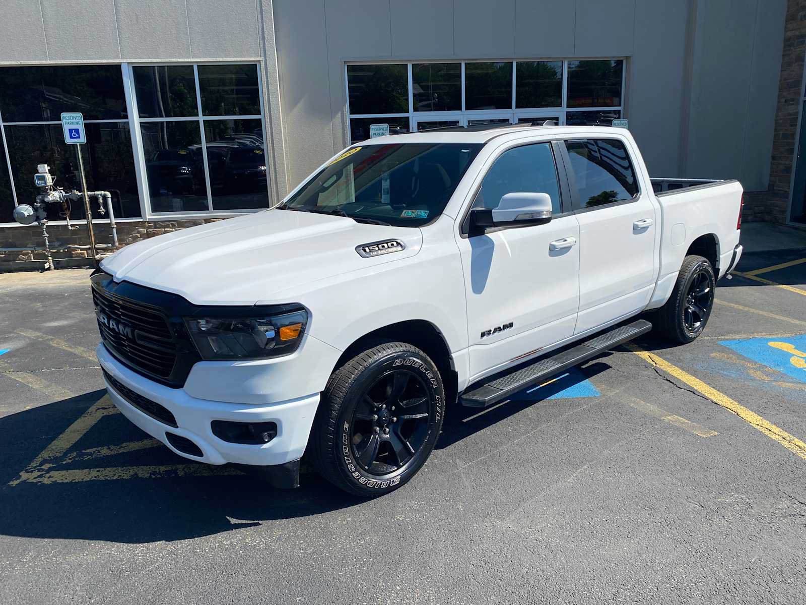 Used 2020 RAM 1500 Big Horn AWD/4WD image 2