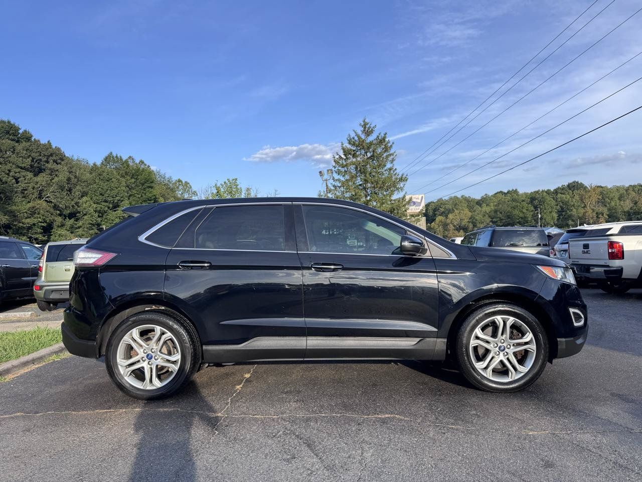 Used 2017 Ford Edge Titanium w/ Canadian Touring Package AWD/4WD image 4
