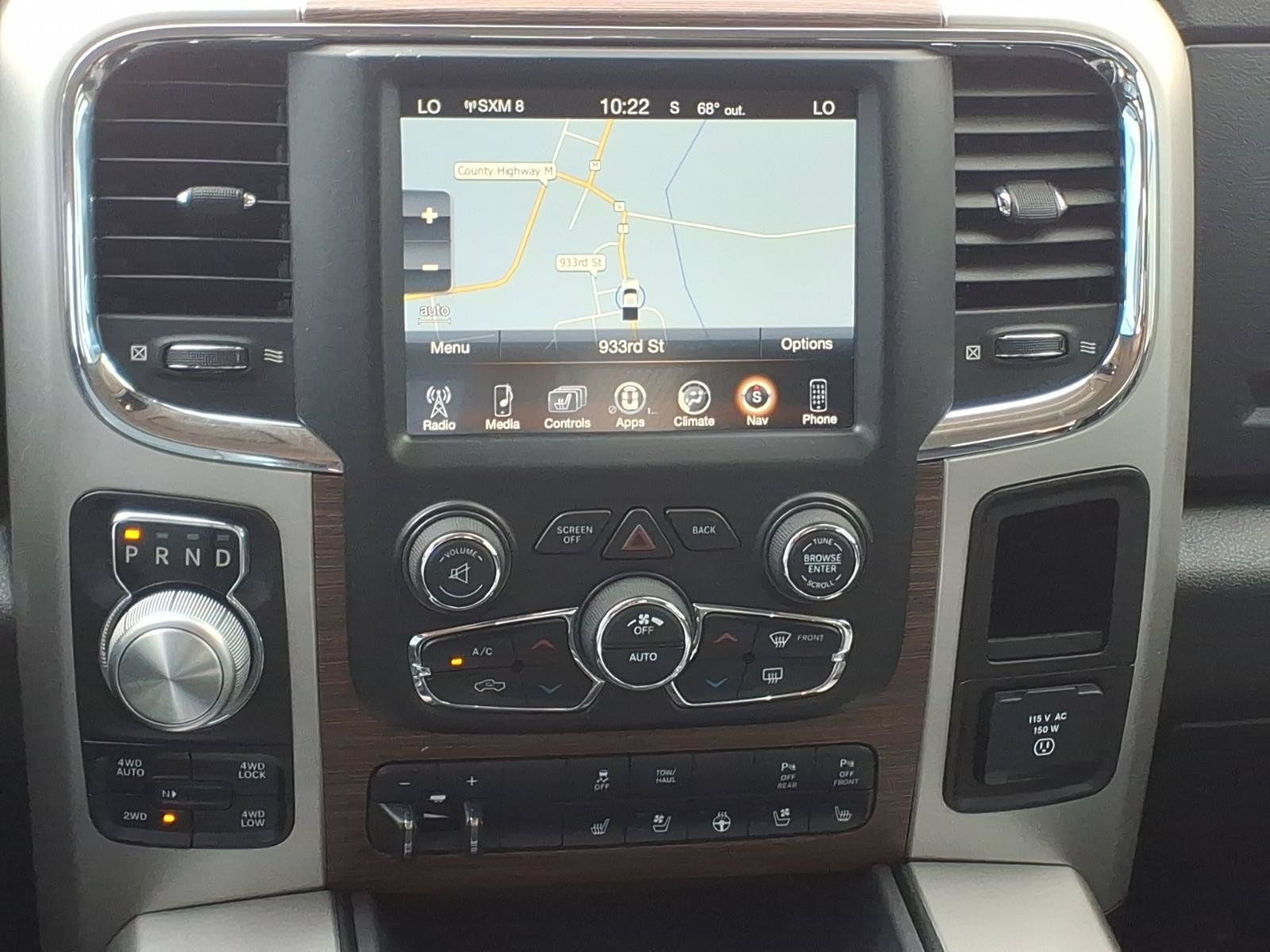 Used 2017 RAM 1500 Laramie w/ Convenience Group AWD/4WD image 12