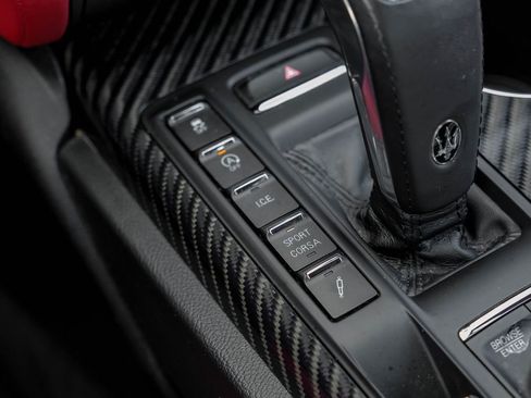 Used 2022 Maserati Quattroporte Trofeo image 26