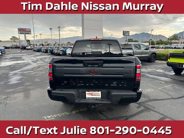 Used 2025 Nissan Frontier PRO-4X w/ Pro Convenience Package AWD/4WD image 10