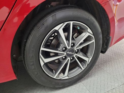 Used 2023 Kia Forte LXS w/ LXS Technology Package image 31