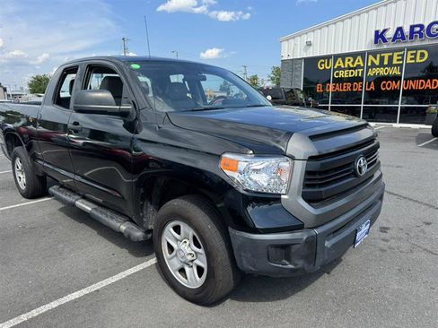 Used 2017 Toyota Tundra SR AWD/4WD image 3