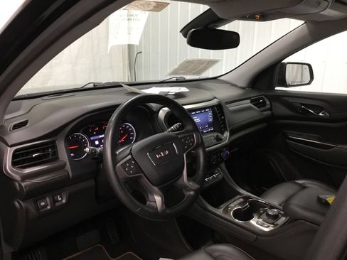 Used 2023 GMC Acadia AT4 w/ Trailering Package AWD/4WD image 12