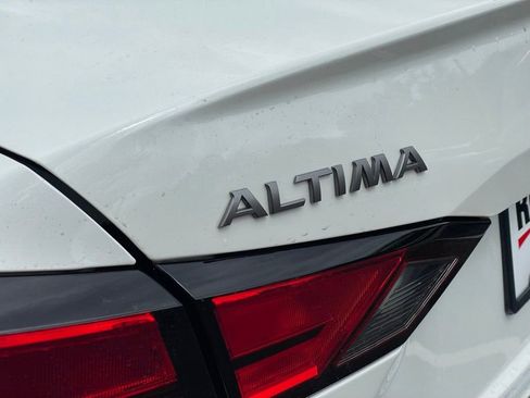 Certified 2024 Nissan Altima 2.5 SL AWD/4WD image 39