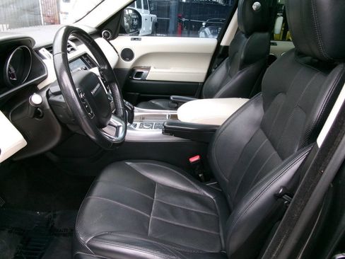 Used 2014 Land Rover Range Rover Sport HSE AWD/4WD image 26