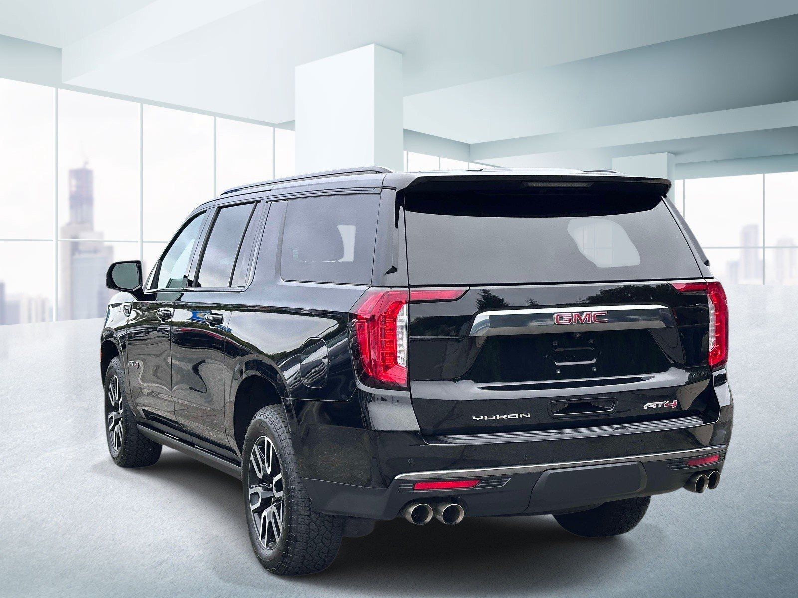 Used 2023 GMC Yukon XL AT4 w/ Technology Package AWD/4WD image 2