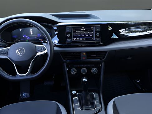 Certified 2023 Volkswagen Taos S FWD image 16
