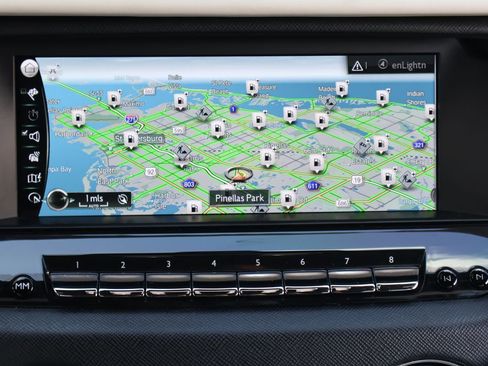 Certified 2022 Rolls-Royce Cullinan AWD/4WD image 16