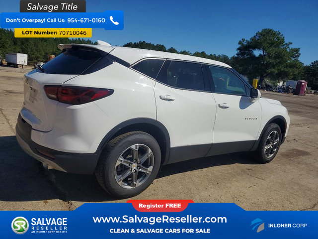 Used 2023 Chevrolet Blazer LT FWD image 4