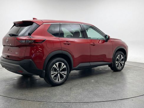 Used 2025 Nissan Rogue SV AWD/4WD image 9