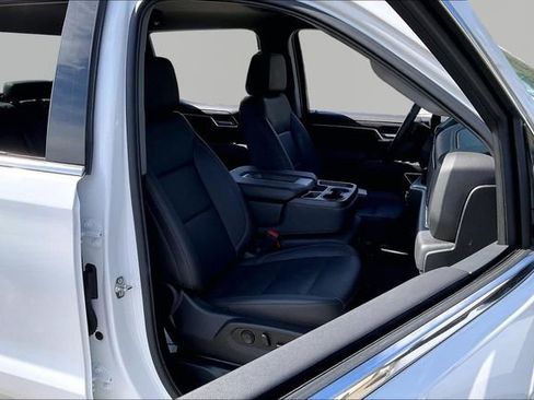Used 2025 GMC Sierra 1500 SLT image 19