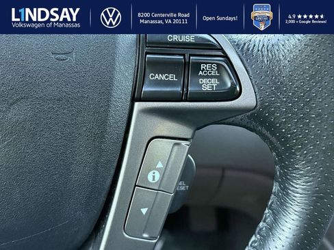 Used 2015 Honda Odyssey Touring image 19
