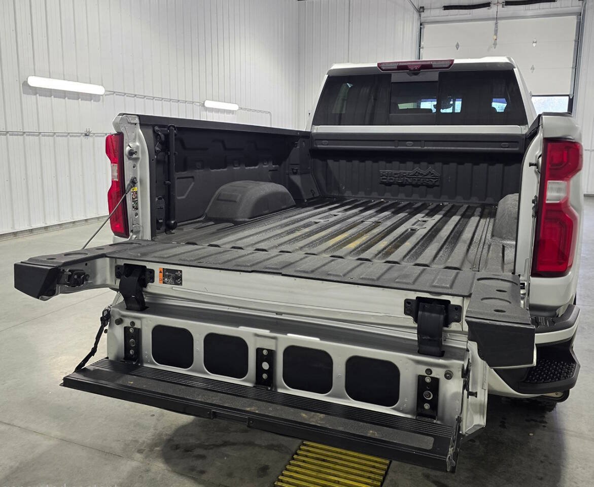 Used 2022 Chevrolet Silverado 2500 High Country AWD/4WD image 28