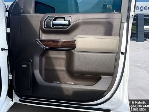 Used 2021 GMC Sierra 1500 SLT w/ SLT Premium Plus Package image 25