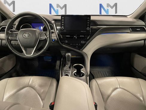 Used 2021 Toyota Camry XLE AWD/4WD image 10