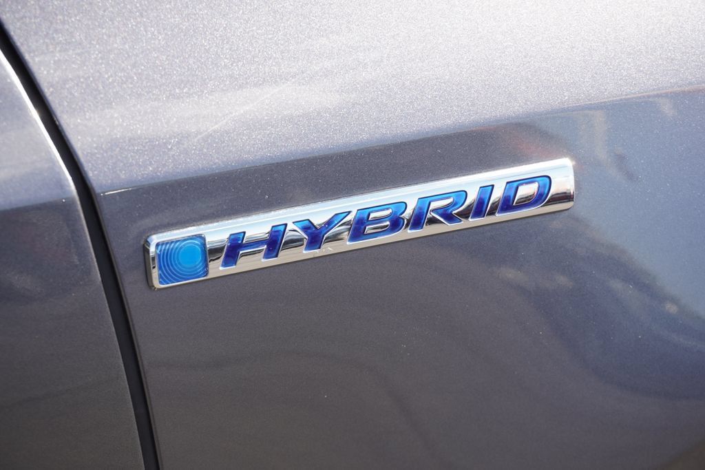 Used 2022 Honda CR-V EX-L image 4
