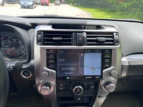 Used 2023 Toyota 4Runner SR5 Premium w/ Moonroof Package AWD/4WD image 15