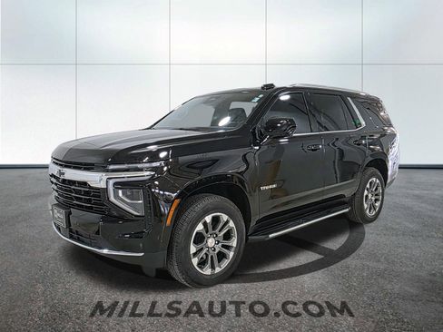 Certified 2025 Chevrolet Tahoe LS AWD/4WD image 2