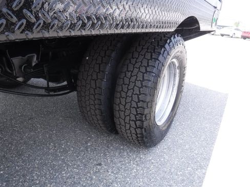 Used 2022 Ford F350 XL image 11