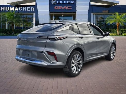 New 2026 Buick Envista Avenir image 7