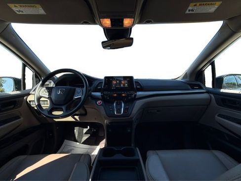 Used 2023 Honda Odyssey EX-L image 22