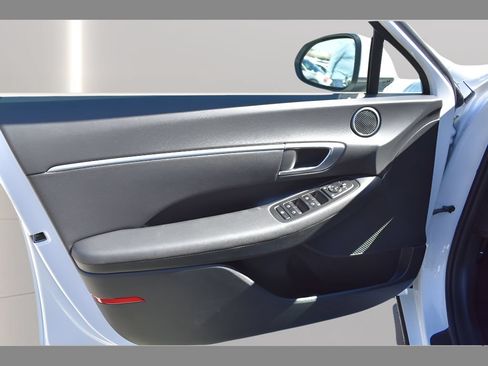 New 2026 Hyundai Sonata Blue FWD image 16