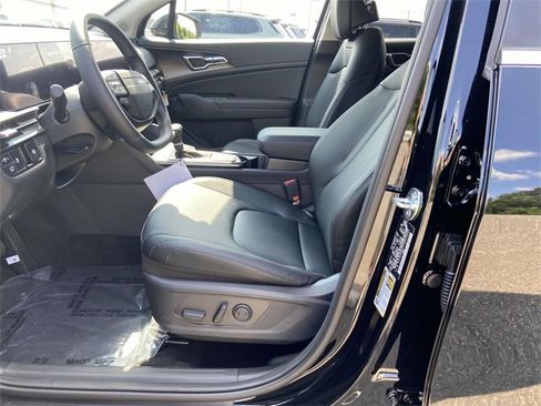 New 2026 Kia Sportage EX w/ EX Panorama Roof Package image 11