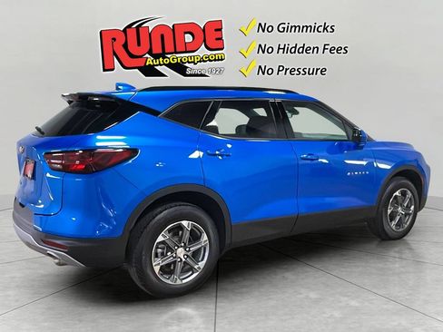 Used 2024 Chevrolet Blazer LT w/ Convenience Package FWD image 6