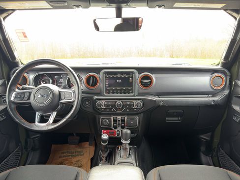 Used 2021 Jeep Gladiator Mojave w/ Uconnect 4C Nav & Sound Group AWD/4WD image 20