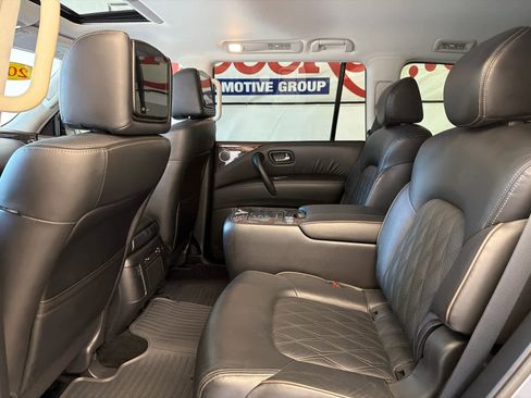 Used 2023 Nissan Armada Platinum w/ Captain's Chairs Package RWD image 22