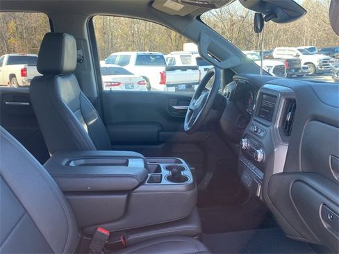 Used 2022 GMC Sierra 1500 Pro w/ Pro Value Package image 11
