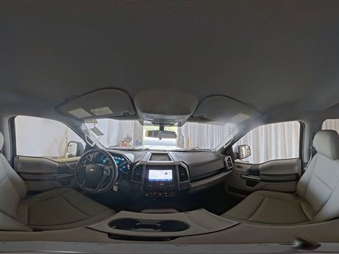 Used 2020 Ford F150 XLT image 13