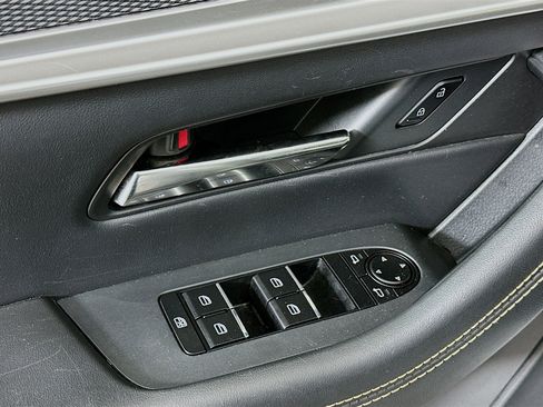 Used 2025 MAZDA CX-90 3.3 Turbo w/ Premium Sport Pkg image 15