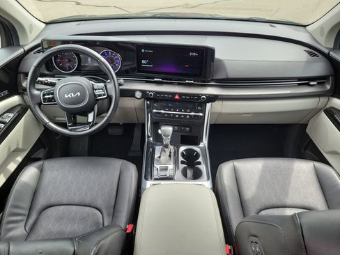 Used 2022 Kia Carnival SX FWD image 10