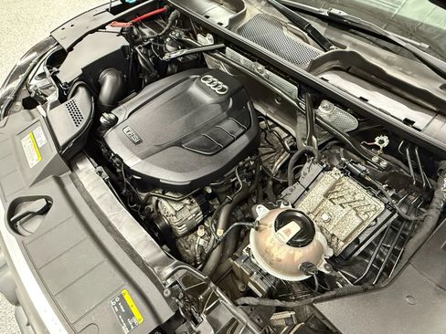 Used 2018 Audi Q5 2.0T Premium Plus w/ Premium Plus Package image 66