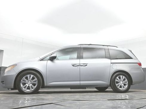 Used 2017 Honda Odyssey EX-L image 46